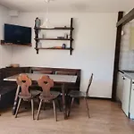 Bilocale 200mt Dagli Impianti *